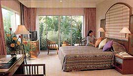 Royal Phnom Penh Room